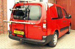 Citroen Berlingo mit Flügeltüren !! Bj. 05/2008 bis 05/2018 - Paulchen Grundträger - 821412 300