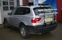 BMW X3 Bj. 01/2004 bis 2010 Typ E83 ( Zusatzbeleuchtung wird beim Fahrradtransport empfohlen !) - Paulchen Grundträger - 882501 500