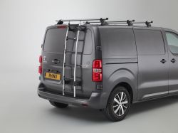 Ford Transit (2000 bis 2014). MIT Flügeltüren. OHNE Heckfenster. Höhe H1 Länge L1/2/3 - RHINO ALU-HECKTÜR LEITER
